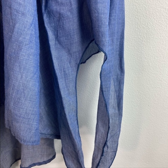 TRUTH NYC X-large denim color, off shoulder top ,open back Tie’s at wrist - Picture 3 of 9